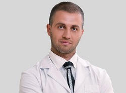 Волков Максим Володимирович – ортопед-травматолог Клініки Медітон на Філатова